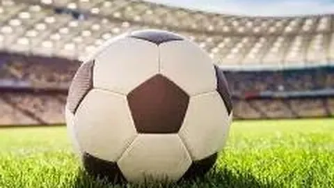 《剑与远征：启程》国区公测大幕开启，魔法师探险启程